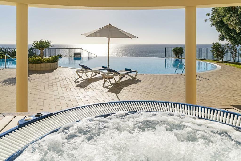 Formosa Infinity Pool Apartment Funchal  Eksteriør billede